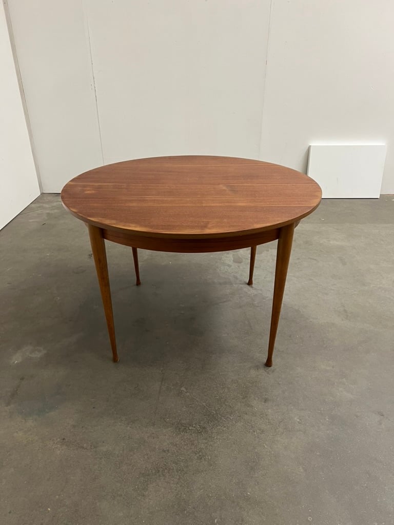 Table ronde extensible en teck vintage – table scandinave avec rallonges années 60