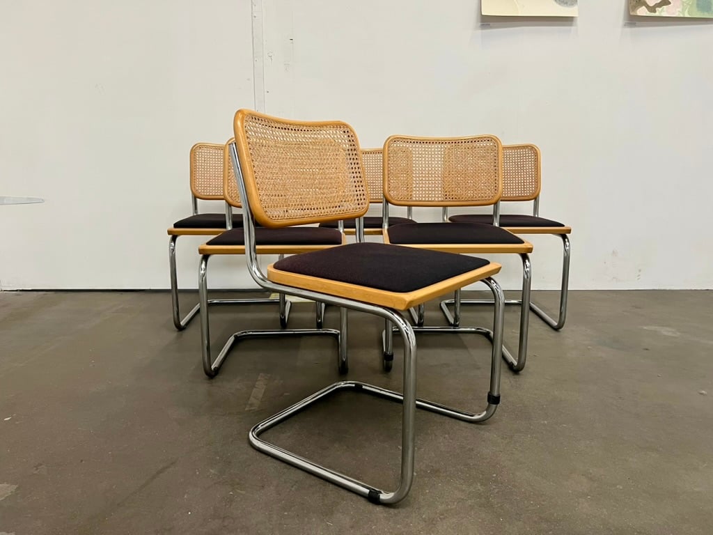 Lot de 8 chaises B32 authentiques – Marcel Breuer