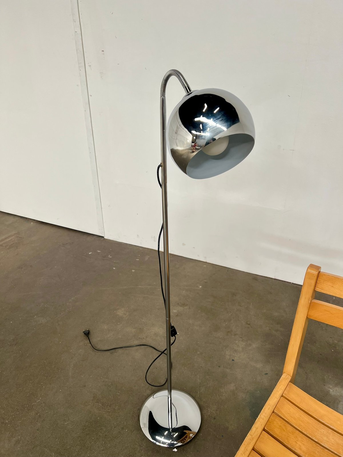 Lampadaire vintage Space Age chrome