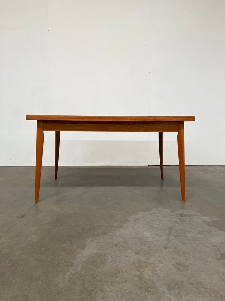 Table extensible en teck vintage – table scandinave années 60 avec rallonges