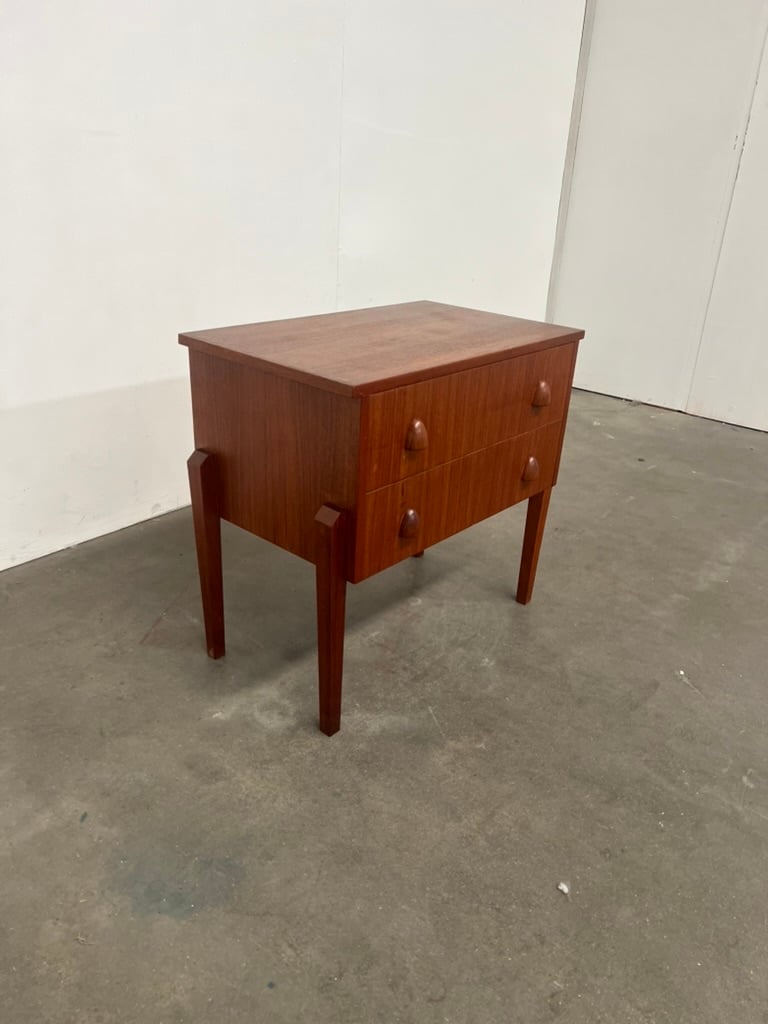 Commode danoise en teck – 2 tiroirs – meuble vintage scandinave
