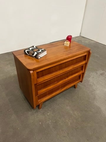 Commode vintage en teck 3 tiroirs – style scandinave années 60
