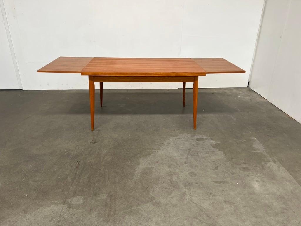 Table extensible en teck vintage – table scandinave années 60 avec rallonges