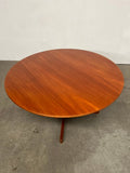 Table ronde en teck vintage – table scandinave 130 cm années 60