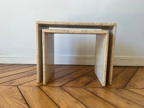 Tables basses gigognes en travertin – rectangulaires