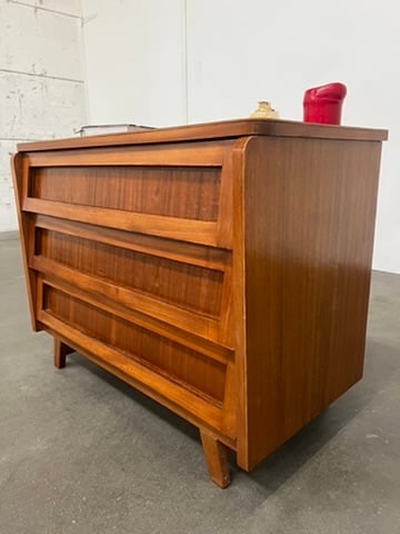 Commode vintage en teck 3 tiroirs – style scandinave années 60