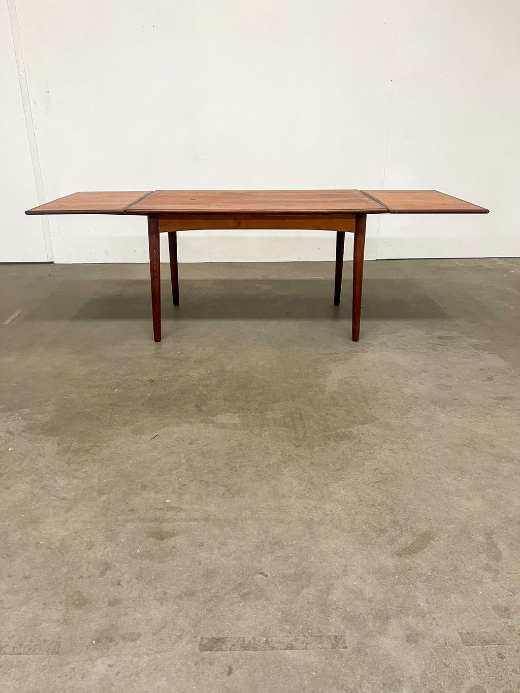 Table extensible en teck – table scandinave vintage années 60