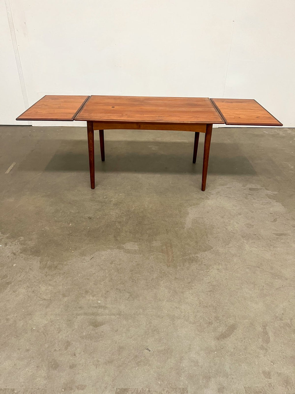 Table extensible en teck – table scandinave vintage années 60