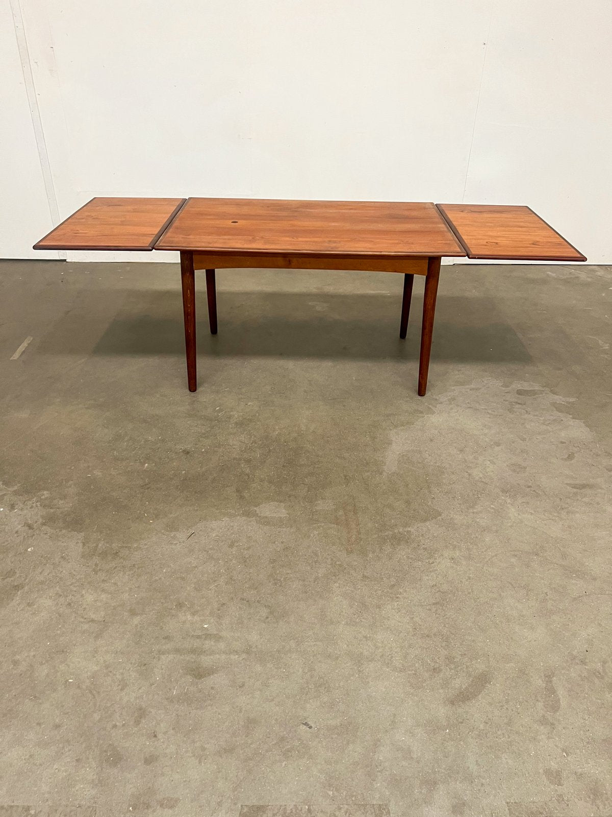 Table extensible en teck – table scandinave vintage années 60