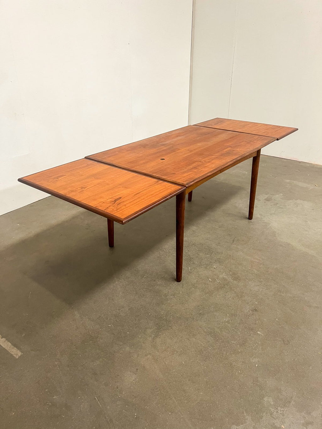 Table extensible en teck – table scandinave vintage années 60