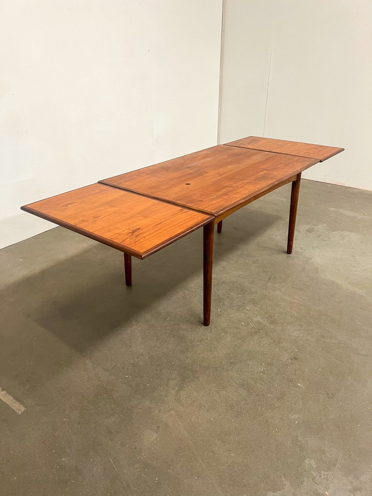 Table extensible en teck – table scandinave vintage années 60