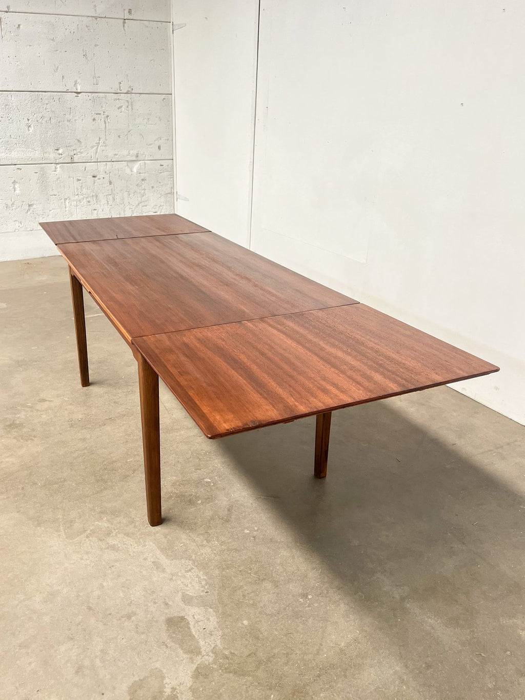 Table à manger scandinave extensible en teck – 127 à 241 cm – années 60
