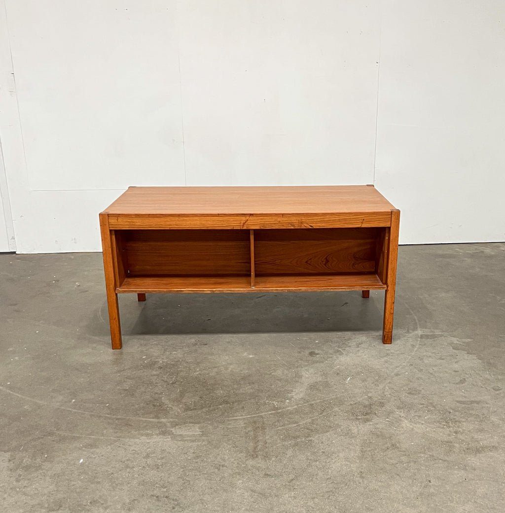 Bureau scandinave vintage en teck – Christian Linneberg Model 33