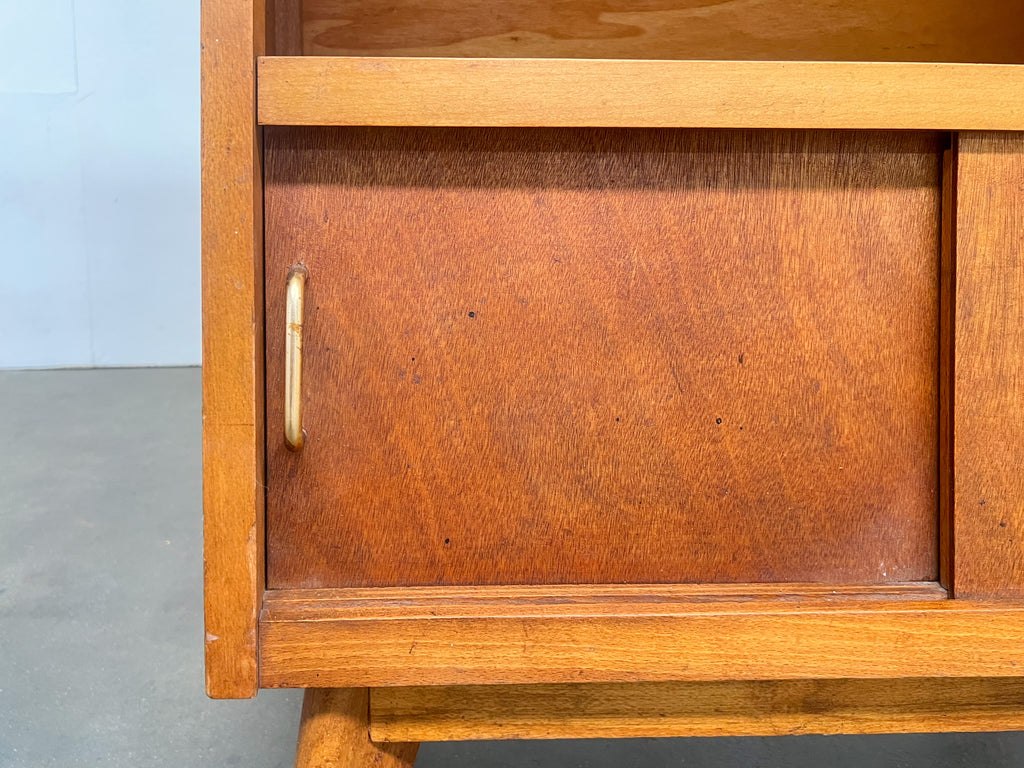 Secrétaire vintage années 50 en bois – bureau compact avec rangements