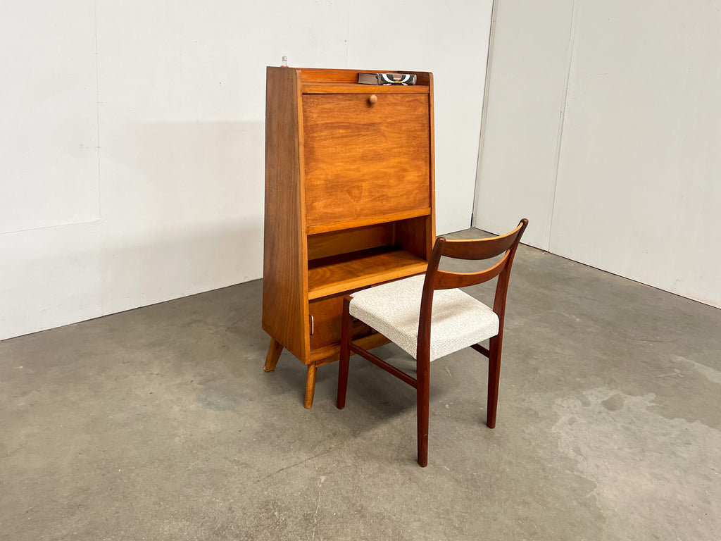 Secrétaire vintage années 50 en bois – bureau compact avec rangements