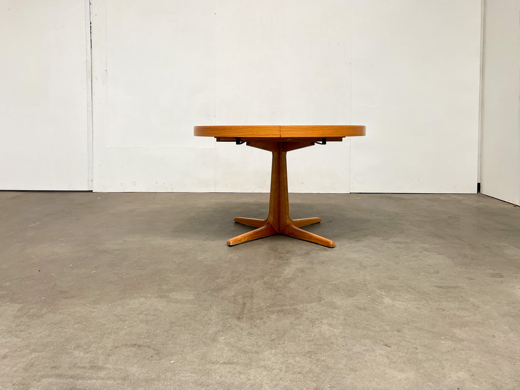 Table ronde extensible vintage en teck – 2 rallonges, années 60