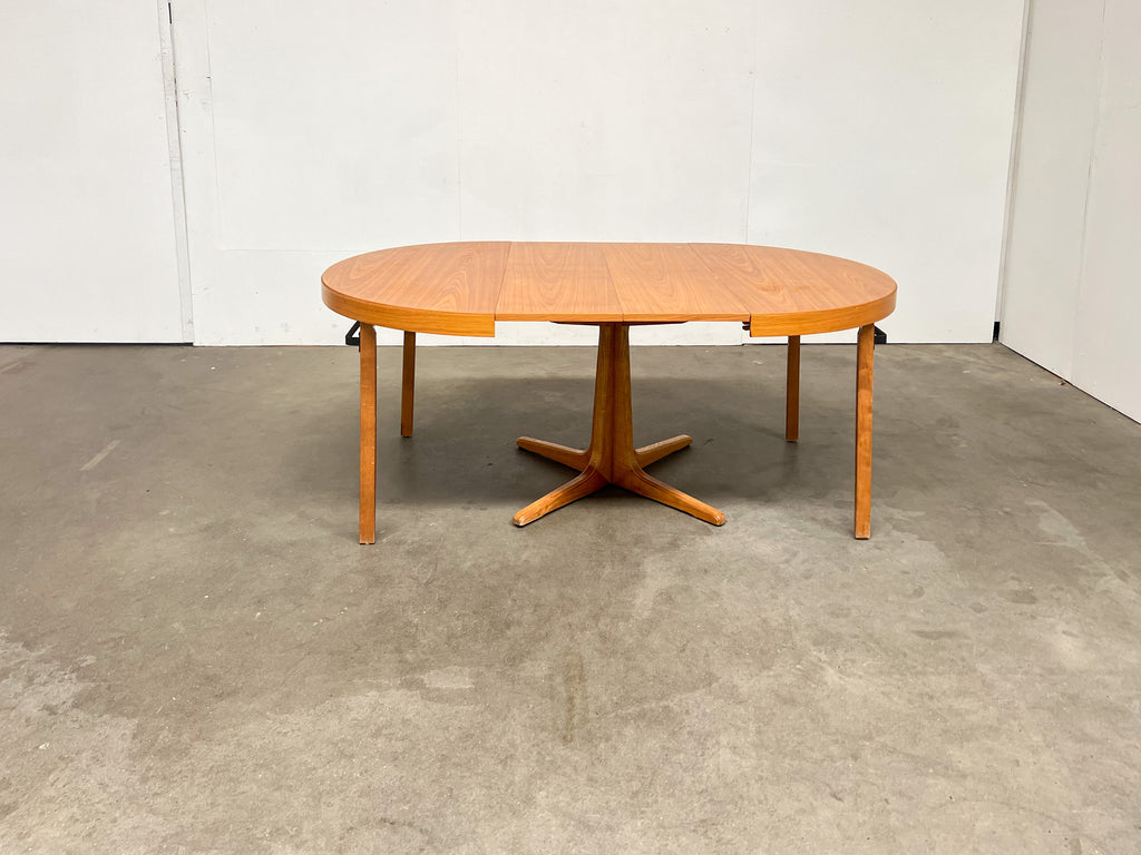 Table ronde extensible vintage en teck – 2 rallonges, années 60