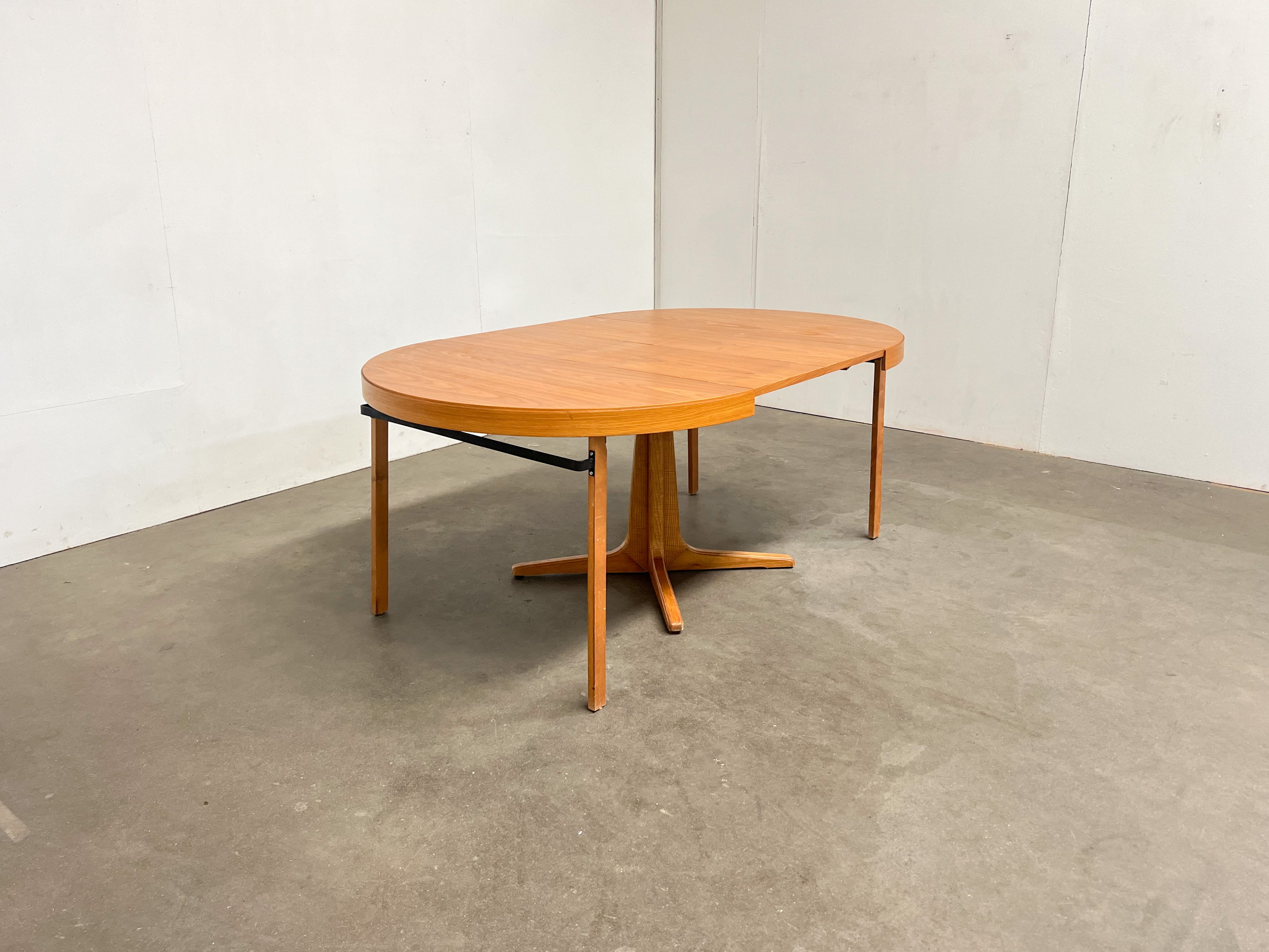 Table ronde extensible vintage en teck – 2 rallonges, années 60